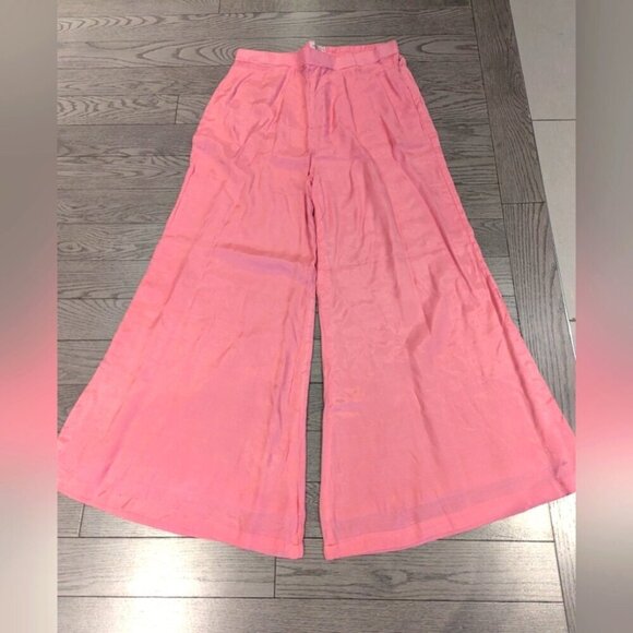 Pink Punjabi Suit With Gold Detail With Cuffed 3/4 Sleeves - Size Small New - Picture 3 of 6